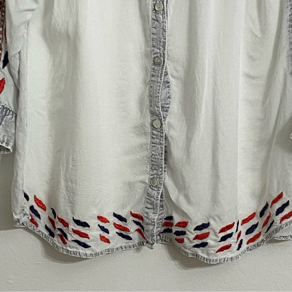 Scully Embroidered Button Down Shirt Women’s Small Westernwear Boho lightweight - Picture 7 of 8